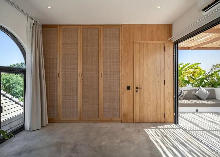 Villa Domus 3 By Balisuperhost